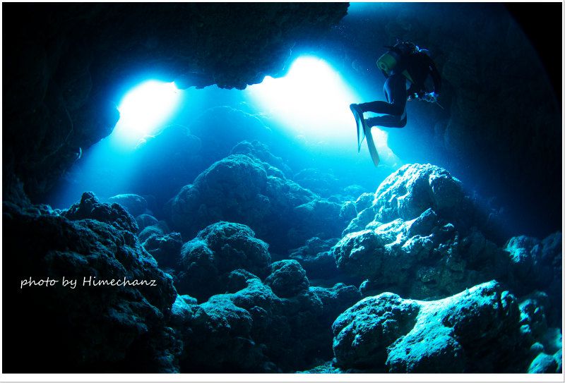 西表島 高那洞窟の光 photo by Nikon D300