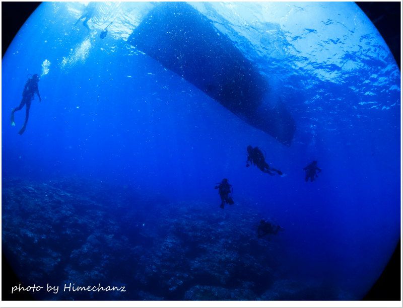 マンタ見た興奮が冷めやらぬままエキジット♪ photo by CANON PowerShot S100