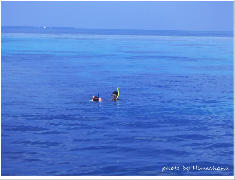 親子でスノーケリング♪ photo by CANON PowerShot S100